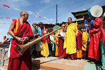Праздничный ритуал в Алдыы-Хурээ. Чадан, Тува. Фото Игоря Янчеглова. Предоставлено центром тибетской культуры.