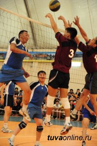 Чемпионат Тувы по волейболу выиграли команды ТГУ и Дзун-Хемчика