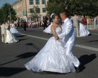 В столице Тувы начало работать брачное агентство "Давай поженимся"