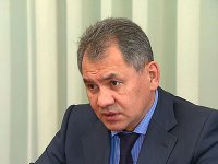 Сергей Шойгу выразил соболезнования родным и близким погибших в Туве десантников