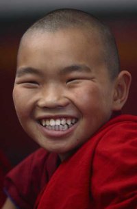Тува на первом месте в стране по доле буддистов (62%) и протестантов (1,8%) среди населения