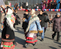 В Туве отмечают День народного единства с гостями из Хакасии и Красноярского края