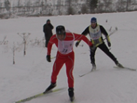 В Туве на открытии зимнего сезона лепили из снега символов Олимпиады в Сочи