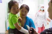 Томская клиника НИИ микрохирургии помогает детям из Тувы