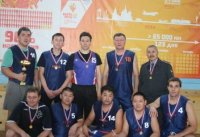 Определены команды-чемпионы Тувы 2013 года по баскетболу