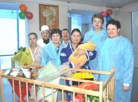 В Кызыле поздравили первых новорожденных Года Синей лошади