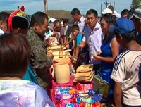 На Наадыме в Бай-Тайге была развернута выставка-ярмарка местных сувениров и сельхозпродукции