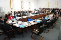 В Туве российские правоведы обсудили тонкости регионального конституционного процесса