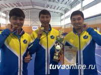 Мужская команда лучников Тувы заняла первое место в «классическом луке» на Чемпионате России 2015 года
