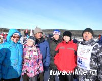 Почти 600 человек приняли участие в "Лыжне России" в Туве