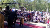Театр кукол начинает выступления в детских лагерях отдыха Тувы