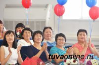 70 выпускникам школ Тувы вручены  золотые медали