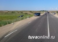 В Туве на автодороге к озеру Дус-Холь произошло две автоаварии