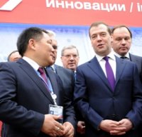 В Сочи Глава Тувы проинформировал Дмитрия Медведева о мерах по развитию региона и поблагодарил за поддержку