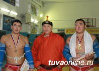 Кызыл: В студенческом турнире по хуреше победила сборная ТувГУ