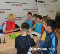 Кызыл-Мажалыкские школьники обыграли в футбол команды Кызыла, Абакана, Бай-Хаака, Усть-Элегеста!