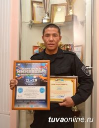 Полицейский из Тувы завоевал серебряную медаль в Чемпионате Мира по кикбоксингу