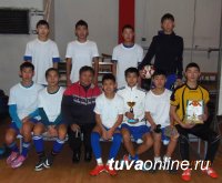 670 юных футболистов Тувы приняли участие в республиканском этапе всероссийского турнира «Мини-футбол в школу!»