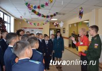 Президентское кадетское училище может стать базой обучающих семинаров для школьников и учителей - Глава Тувы