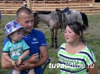 В Туве началась передача 200 овцематок участникам проекта «Кыштаг для молодой семьи»