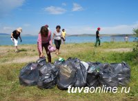Мэрия Кызыла помогла администрации села Балгазын убрать берег озера Чагытай