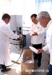 Сельские предприниматели при господдержке открыли производство пластиковых бутылок, востребованное сельхозпроизводителями Тувы 