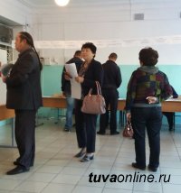В Туве в 8 часов открылись 183 избирательных участков