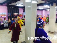 Ко Дню пожилых людей в Туве состоялся «танцевальный баттл» поколений