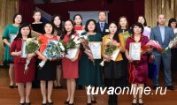 Оюмаа Шунней – победитель конкурса «Воспитатель Года» в Кызыле