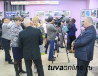 Активисты ОНФ провели в Кызыле фотовыставку «Лучшие дворы нашего города»