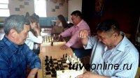 Шахматисты Министерства здравоохранения Тувы стали победителями турнира среди команд министерств и ведомств