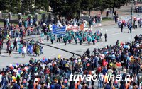 Тысячи кызылчан приняли участие в Первомайском шествии