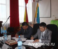 Тува: Овюр и Сут-Холь договорились сотрудничать