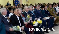 Концерт-реквием "Потомки Великой Победы" представили в Кызылском президентском кадетском училище в честь 9 мая