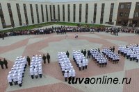 В Кызылском президентском кадетском училище воспитываются патриоты своей Родины – полпред
