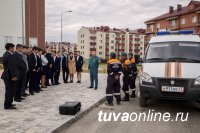 В Туве спасатели провели урок безопасности для учащихся нового лицея Кызыла
