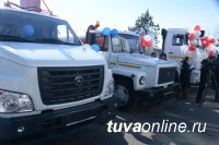Автопарк Кызылского района пополнился коммунальной спецтехникой