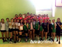 Волейбольная сборная школы № 1 выиграла отборочный городской этап Всероссийских соревнований по волейболу «Серебряный мяч»