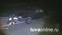 В Эрзинском районе Тувы сотрудники ДПС оказали помощь водителю неисправного автомобиля