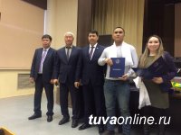 Спикер парламента Тувы Кан-оол Даваа встретился с тувинскими студентами в Иркутске