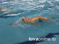 В Кызыле прошли соревнования по плаванию среди сотрудников МВД по Республике Тыва