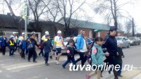 Сотрудники Госавтоинспекции Тувы провели пешеходные экскурсии  для школьников
