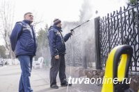 Почти 700 человек в День местного самоуправления в столице Тувы приняли участие в акции «Отмоем Кызыл!»