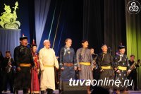 Тува: Чеди-Хольский горловик Далай Дамдын завоевал Гран-При Международного симпозиума "Хоомей"