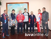 В Туве побывали звезды российского спорта, представители ЦСКА