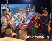 Ансамбли "Октай" и "Тыва" выступили с совместным Рождественским концертом