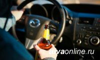 В Туве возбуждено два уголовных дела за повторное управление автомобилем в состоянии алкогольного опьянения