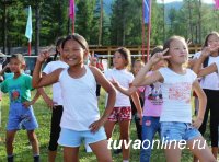 Более 22 000 школьников Тувы смогут отдохнуть летом в оздоровительных лагерях