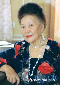 На 80-м году ушла из жизни организатор и историограф женского движения в Туве Ирина Шекпер-ооловна Очур