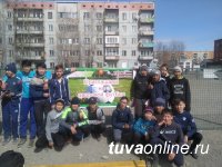 Кызыл: В первом туре соревнований по дворовому мини-футболу победили "Драконы"